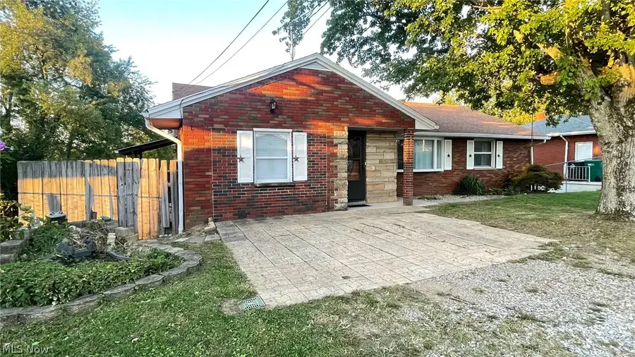 1901 15th Avenue, Parkersburg, WV 26101 - #2