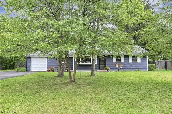 1413 Princeton Drive, Brunswick, OH 44212