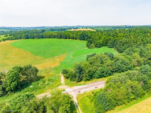 Fink Road, Kensington, OH 44427