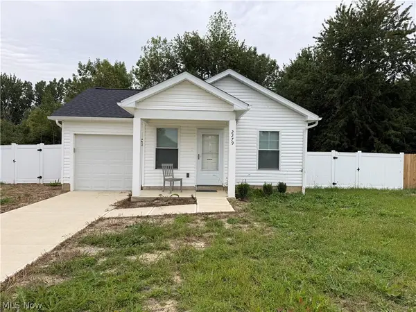 2279 Arrowhead Street, Lorain, OH 44052