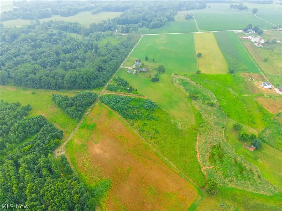 Lawndell Sw Road, Beach City, OH 44608 - #2