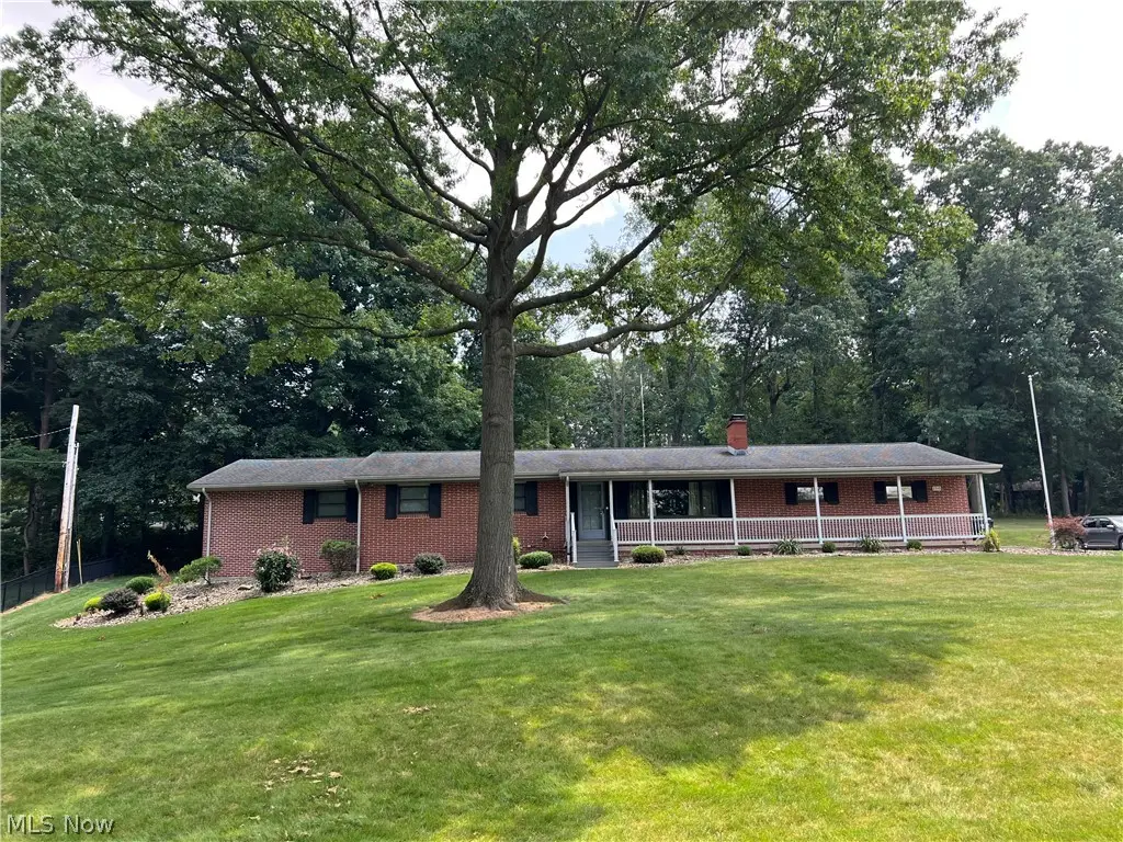 2510 Willow Brook Nw Drive, Dover, OH 44622 - #1