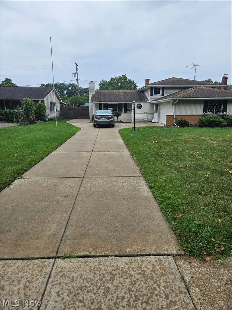 25185 Fawn Drive, North Olmsted, OH 44070 - #1