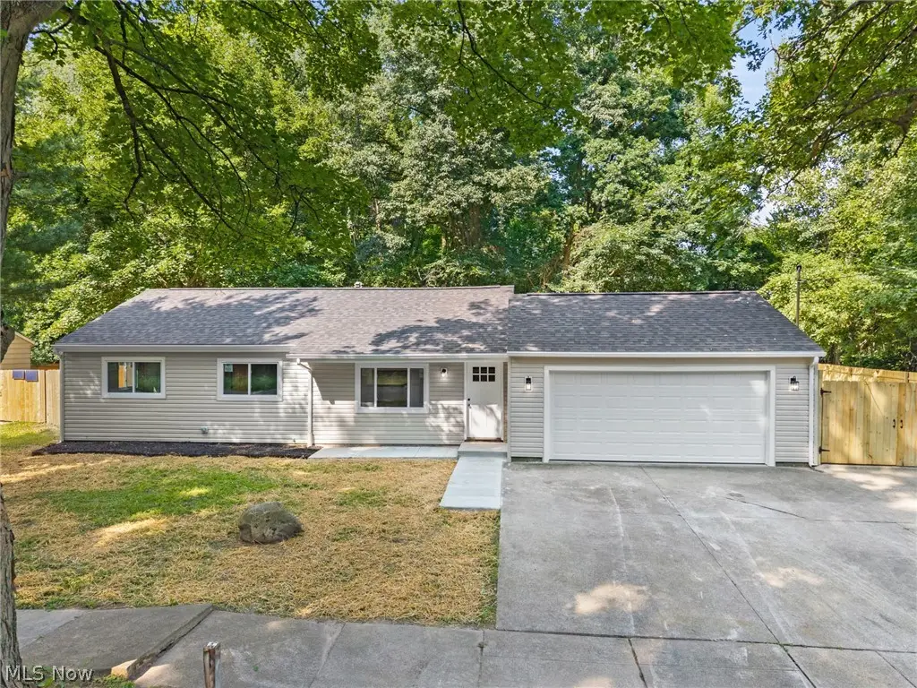 1398 Cordova Avenue, Akron, OH 44320 - #1
