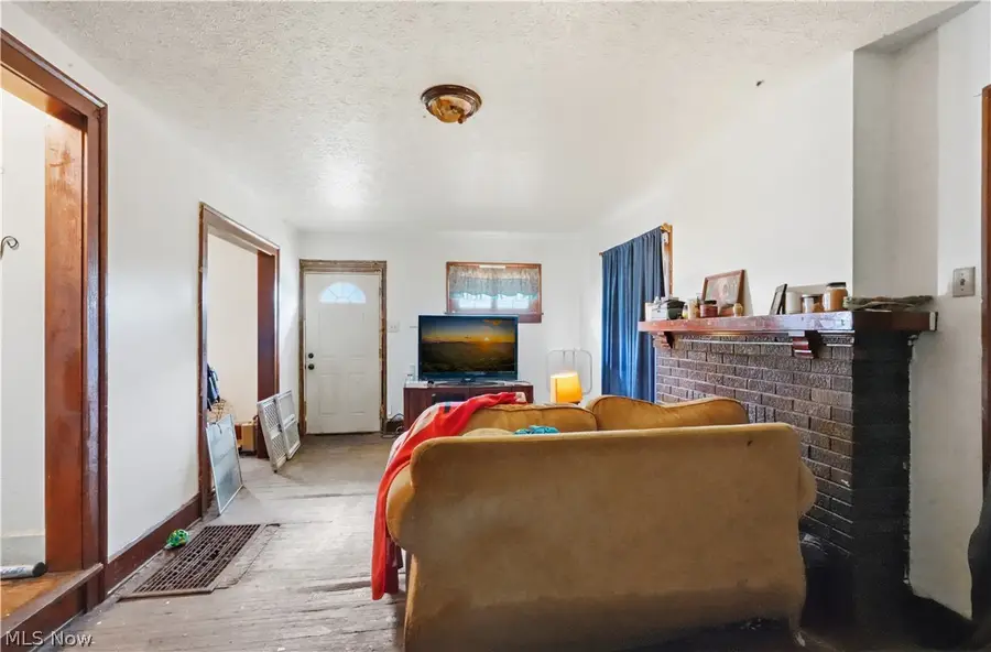 109 Helen Avenue, Mansfield, OH 44903 - #3