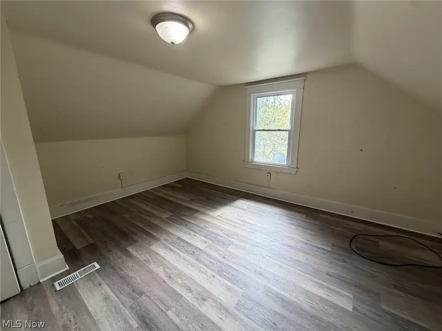 277 Crandall Avenue, Youngstown, OH 44504 - #3