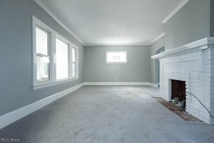 12909 Beachwood Avenue, Garfield Heights, OH 44105 - #2