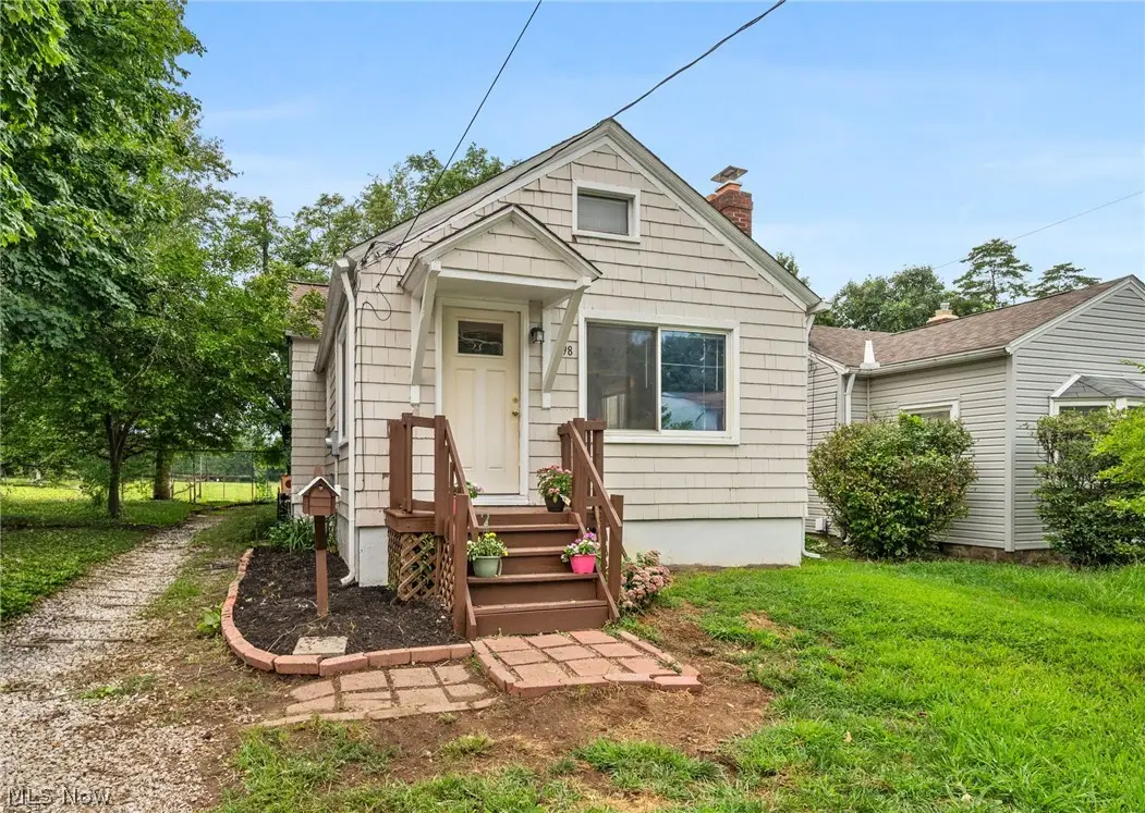 898 Orchard Road, Willoughby, OH 44094 - #1
