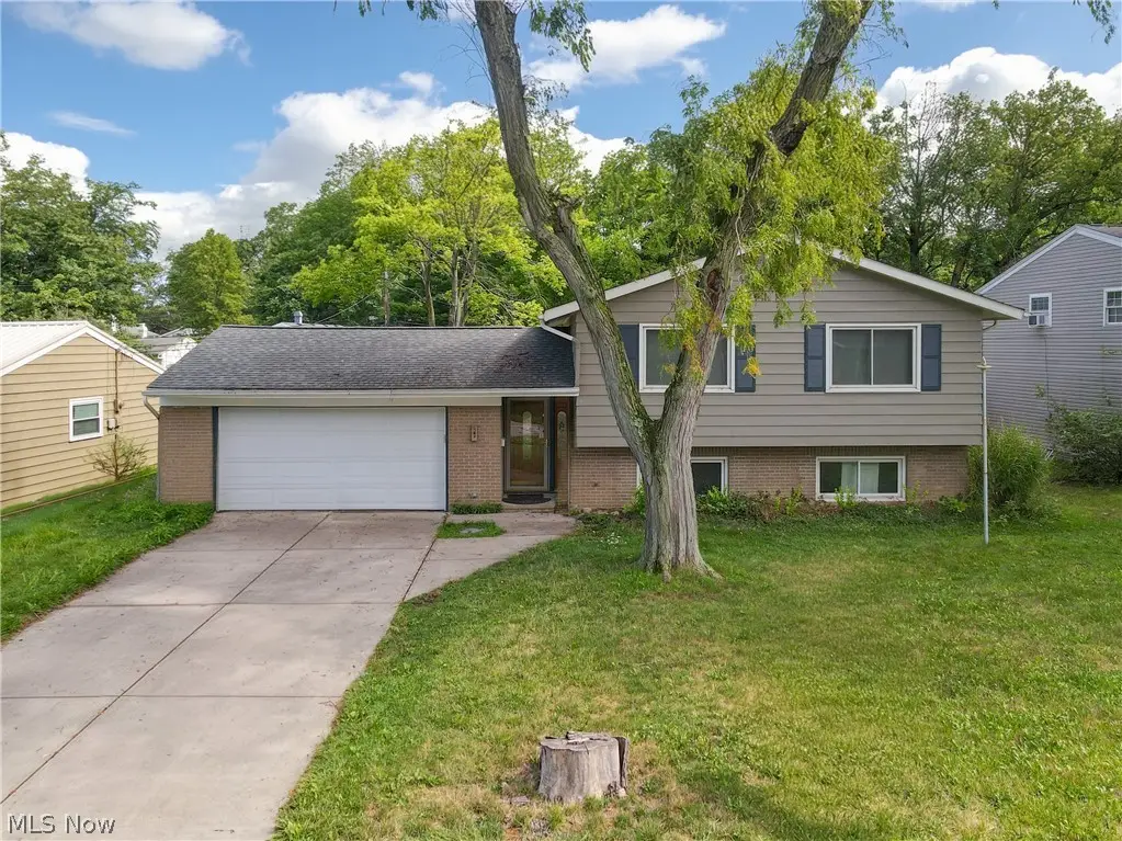 364 Wallace Drive, Berea, OH 44017 - #1