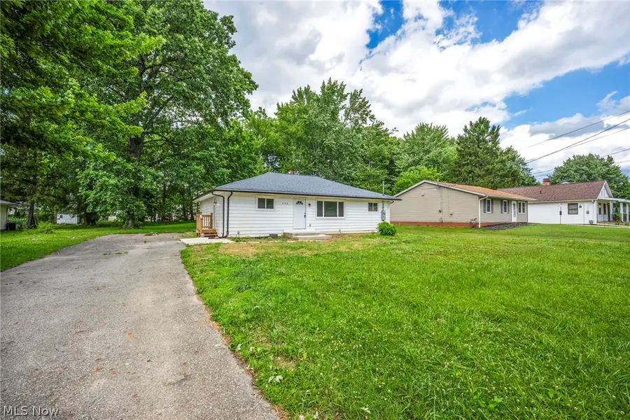 1190 East Boulevard, Aurora, OH 44202 - #3