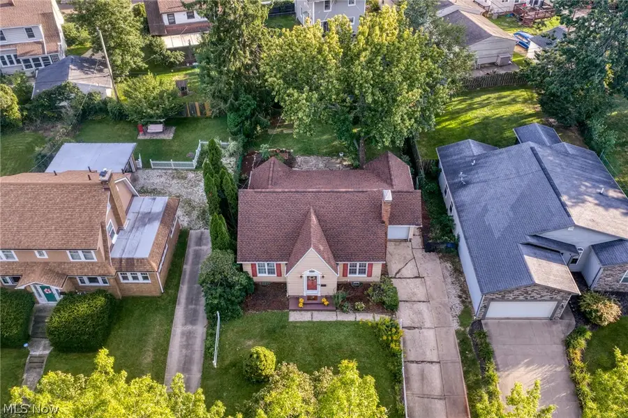 1508 Thornapple Avenue, Akron, OH 44301 - #3
