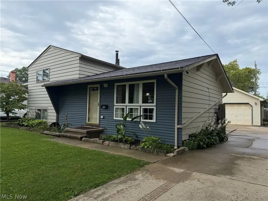812 West Drive, Sheffield Lake, OH 44054 - #2