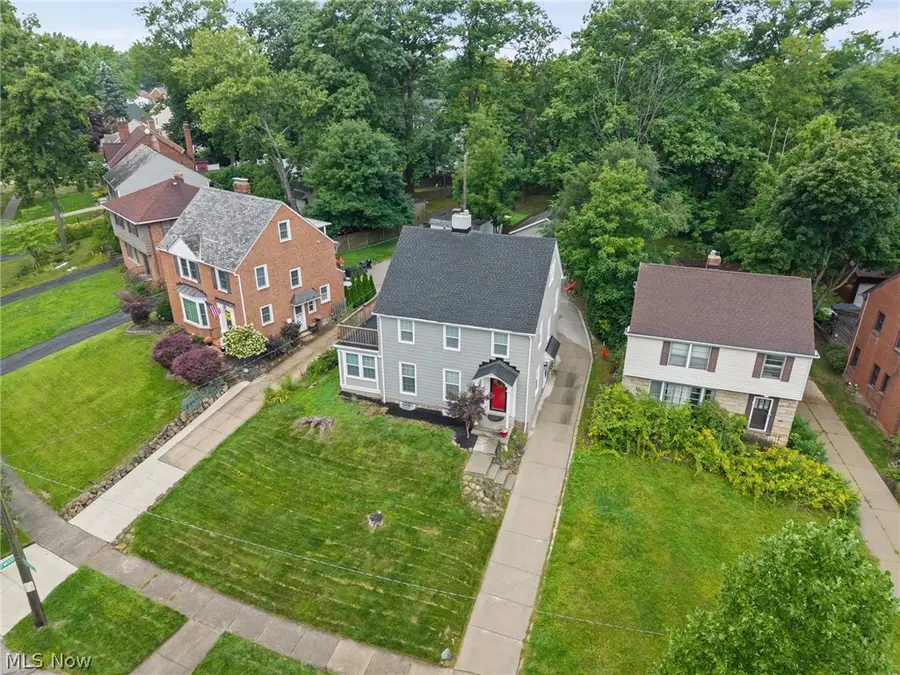 2236 Edgerton Road, University Heights, OH 44118 - #3