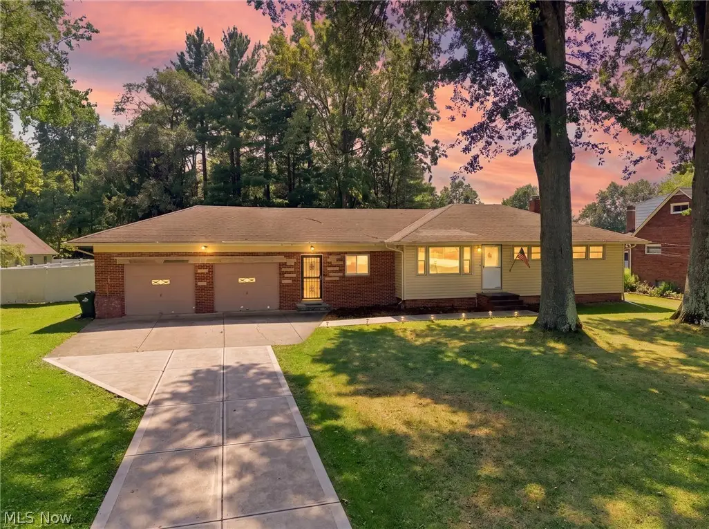 10561 Albion Road, North Royalton, OH 44133 - #1