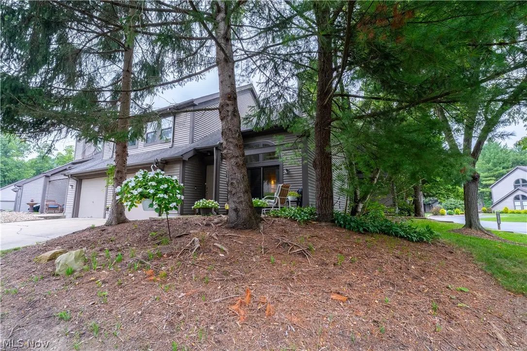1233 Red Tail Hawk Drive, Boardman, OH 44512 - #1