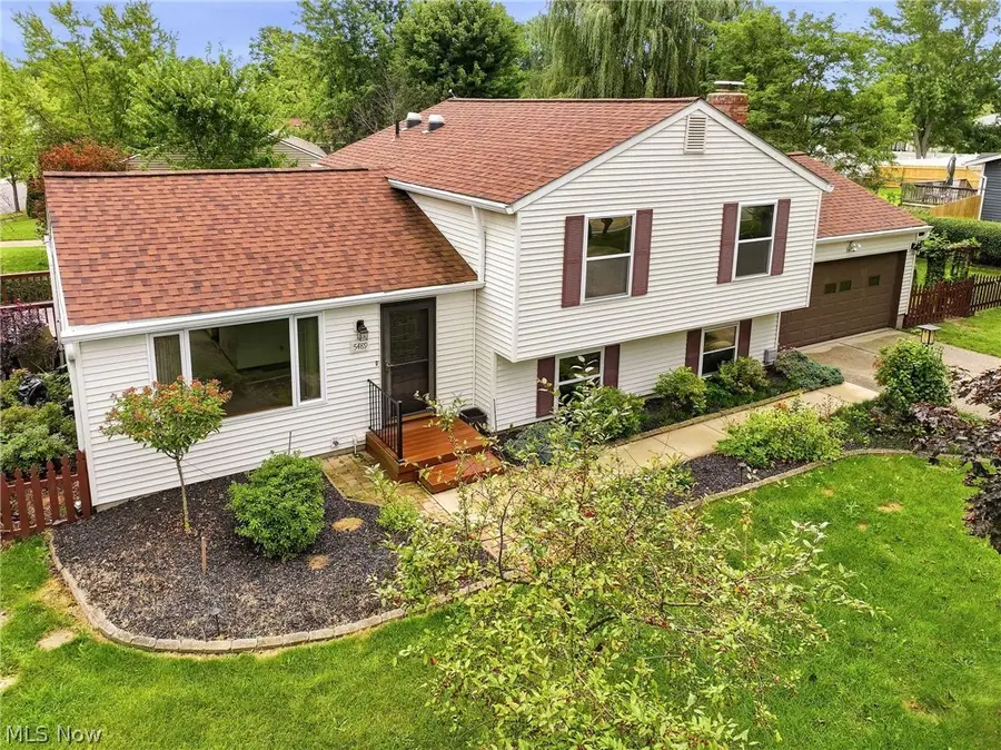 5489 Young Road, Stow, OH 44224 - #3