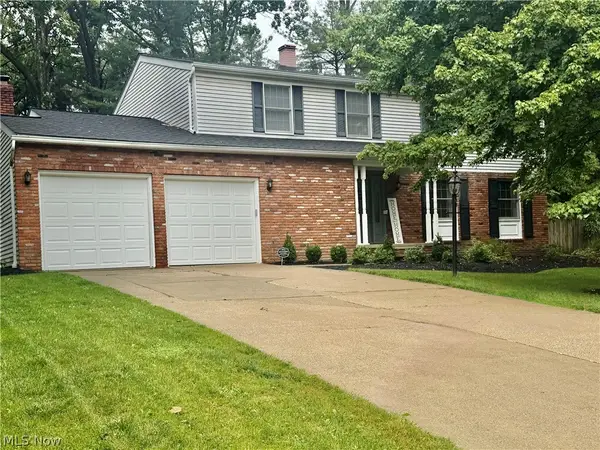 10222 Deer Run, Brecksville, OH 44141