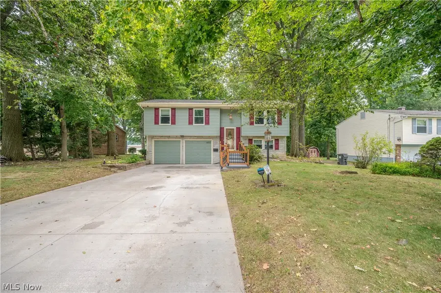 4851 Woodridge Drive, Youngstown, OH 44515 - #2