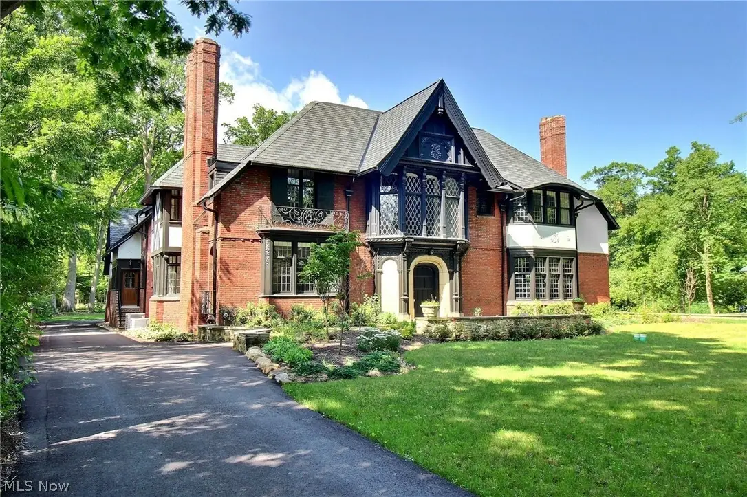 2970 Fairmount Boulevard, Cleveland Heights, OH 44118 - #1