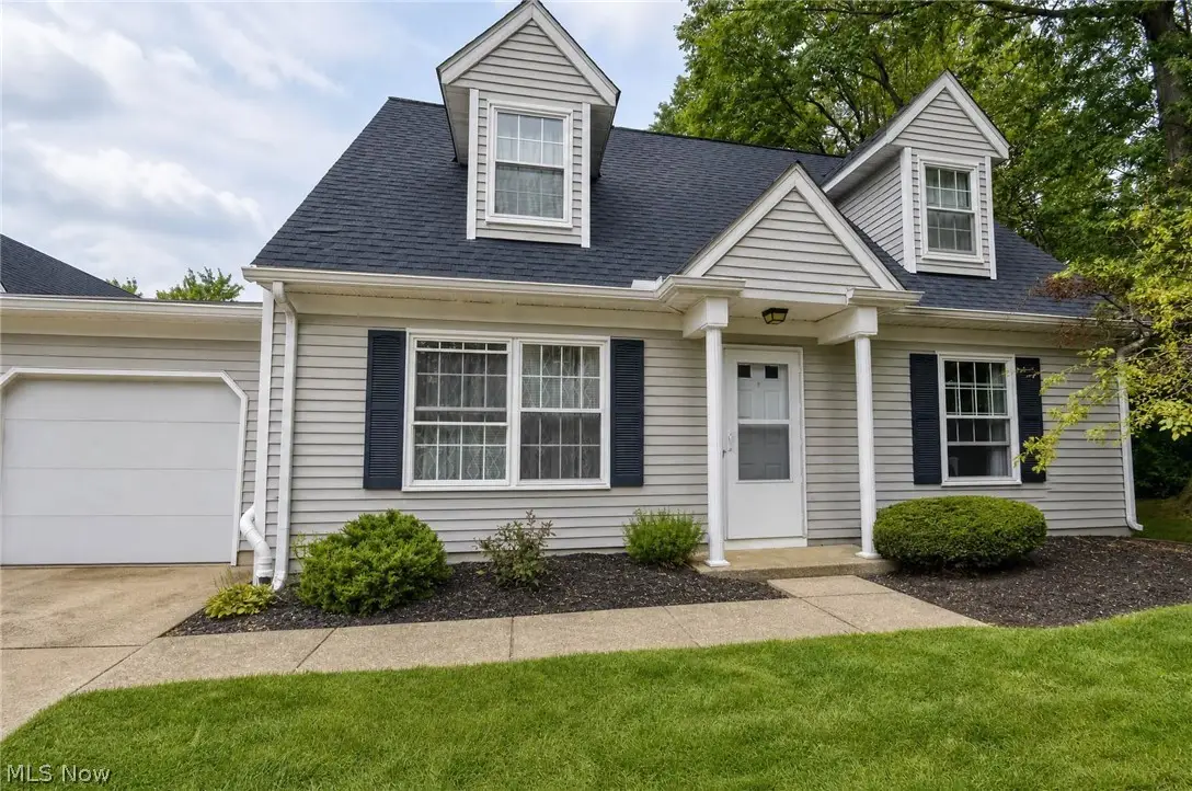 7310 Scottsdale Circle, Mentor, OH 44060 - #1