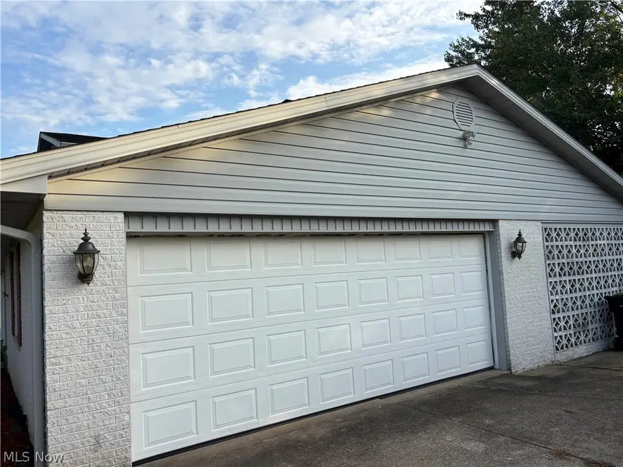 8854 1st Ne Street, Mineral City, OH 44656 - #3