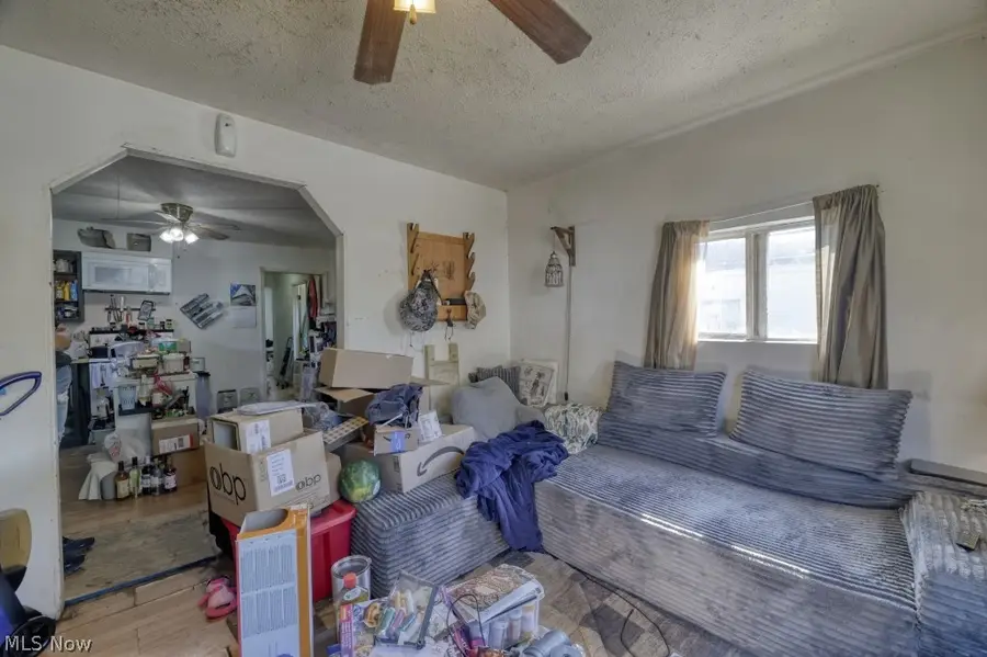 919 15th Street, Parkersburg, WV 26101 - #3