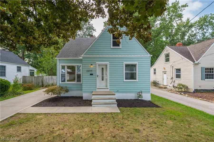 23771 Frank Street, North Olmsted, OH 44070 - #2
