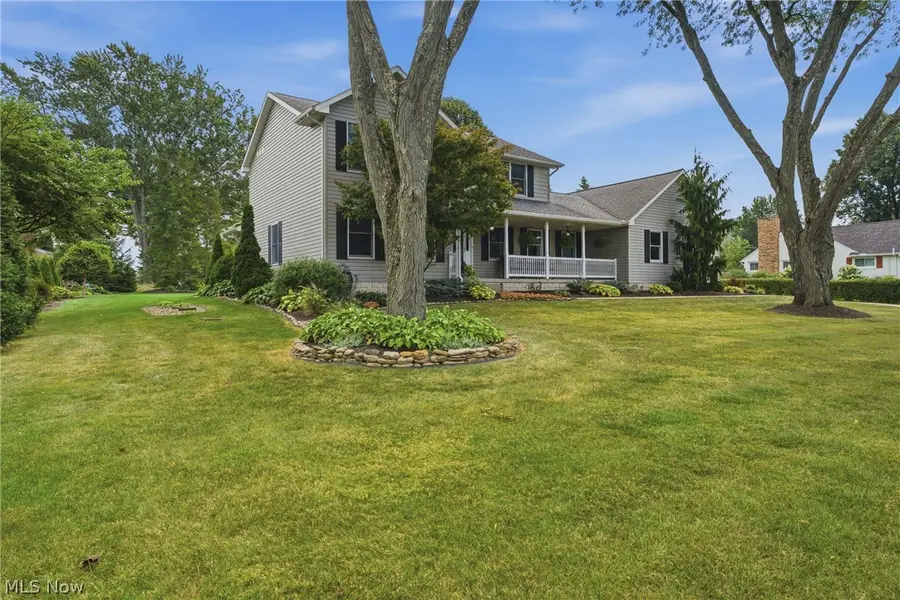 1146 Brushmore Nw Avenue, North Canton, OH 44720 - #2