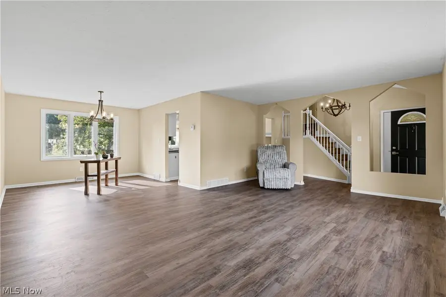 7879 Cresthill Drive, Seven Hills, OH 44131 - #3