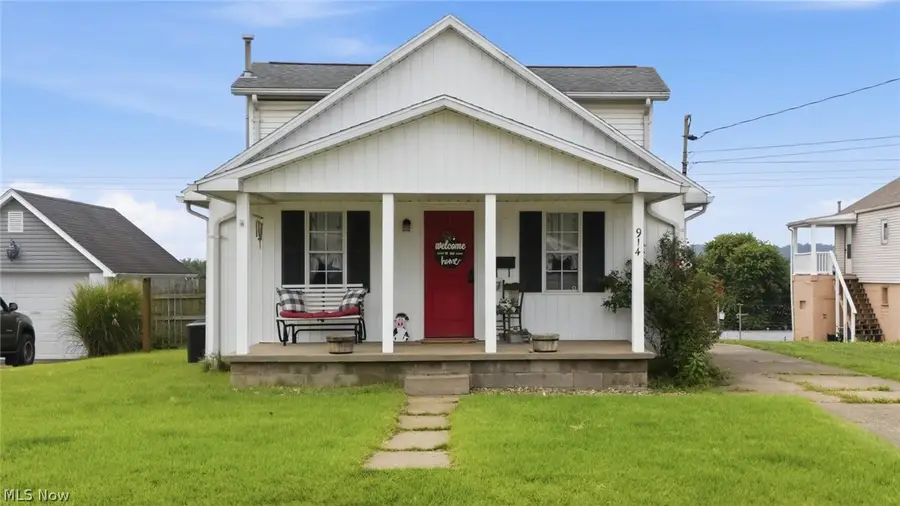 914 21st Street, Vienna, WV 26105 - #2