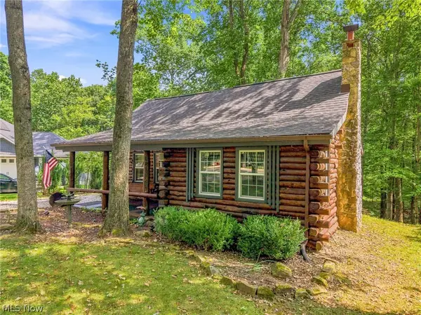 410 Apple Hill N Drive, Howard, OH 43028