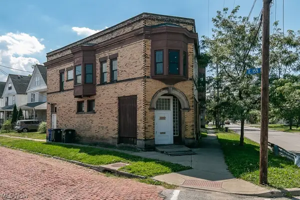 15416 Saranac Road, Cleveland, OH 44110