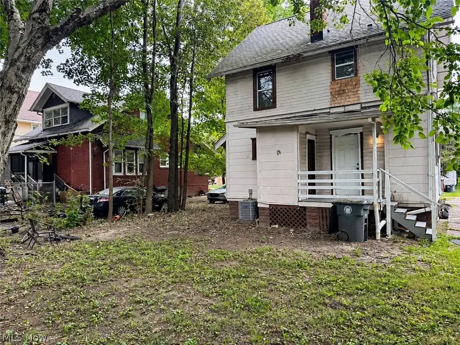 1007 Delia Avenue, Akron, OH 44320 - #3