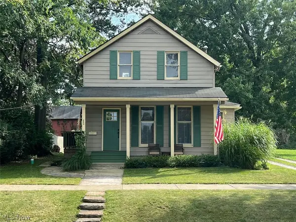 224 6th Street, Elyria, OH 44035