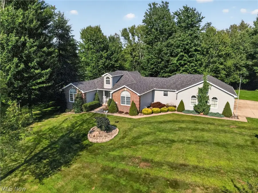 7424 Kingsboro Drive, Conneaut, OH 44030 - #2
