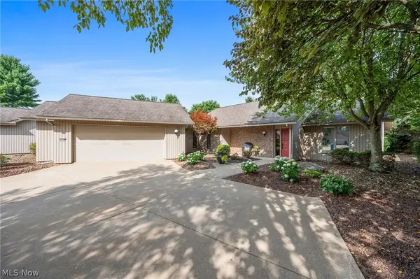 33133 Sandpiper Court, North Ridgeville, OH 44039