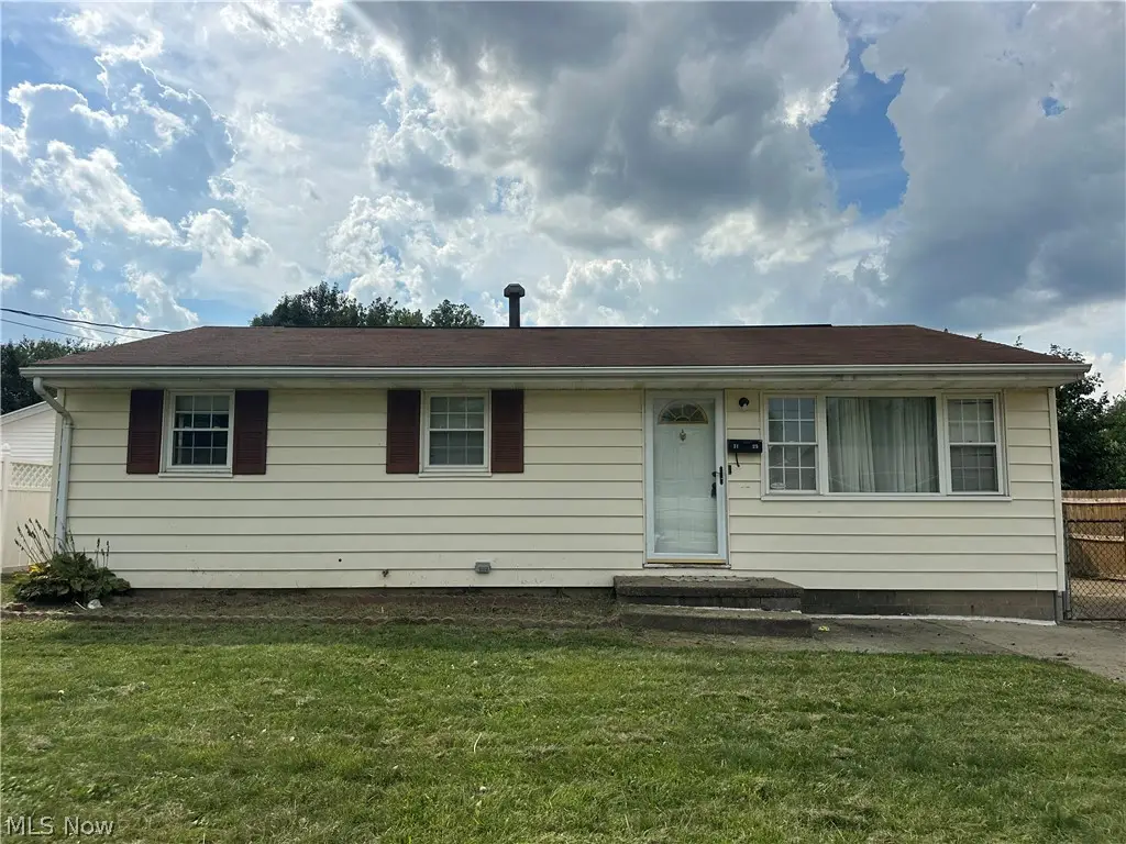 3125 Willowrow Ne Avenue, Canton, OH 44705 - #1