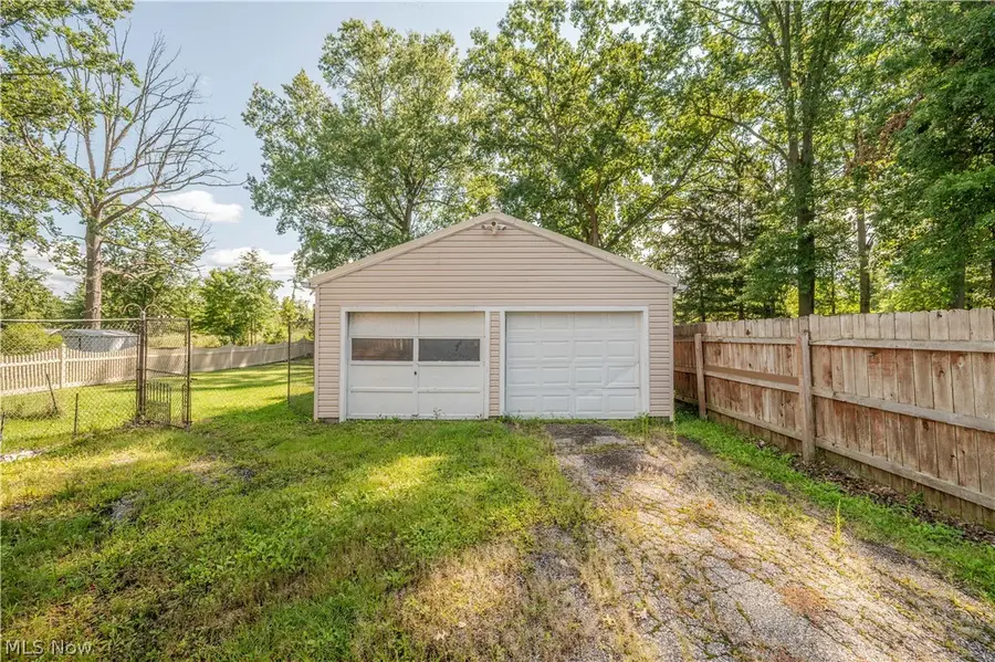 644 Southern Nw Boulevard, Warren, OH 44485 - #3