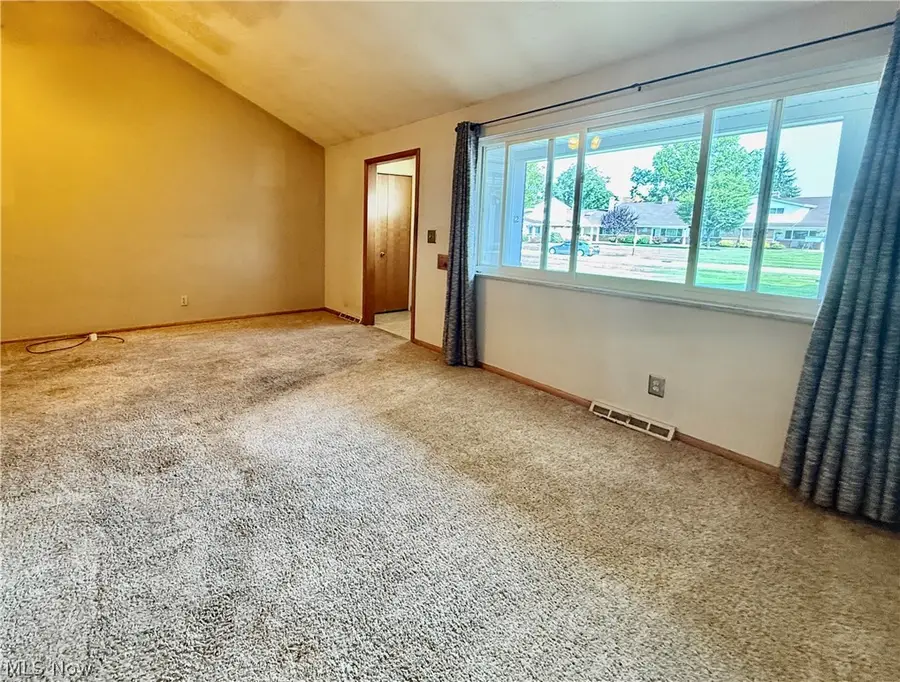 25415 Clubside Drive #12, North Olmsted, OH 44070 - #3