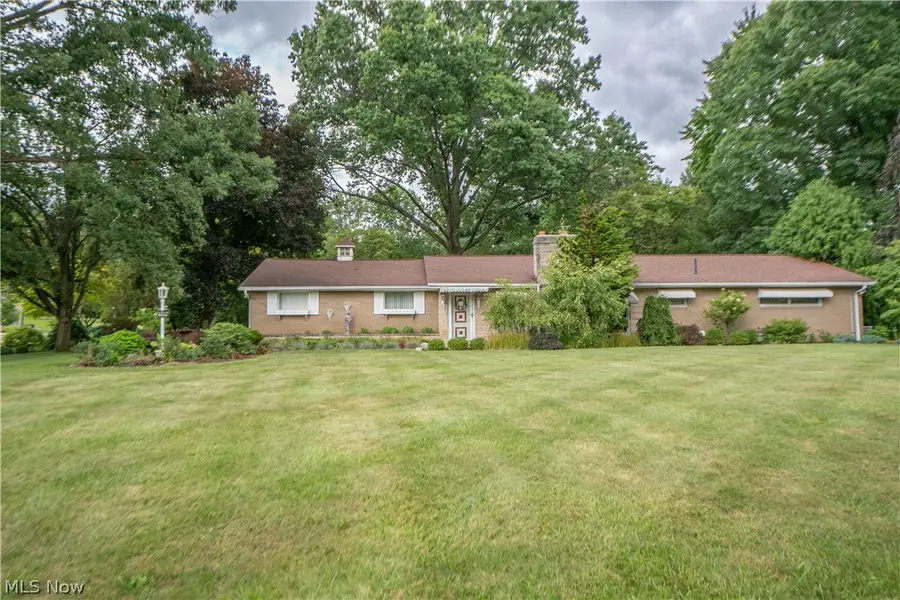5345 Schario Nw Road, Canton, OH 44718 - #2