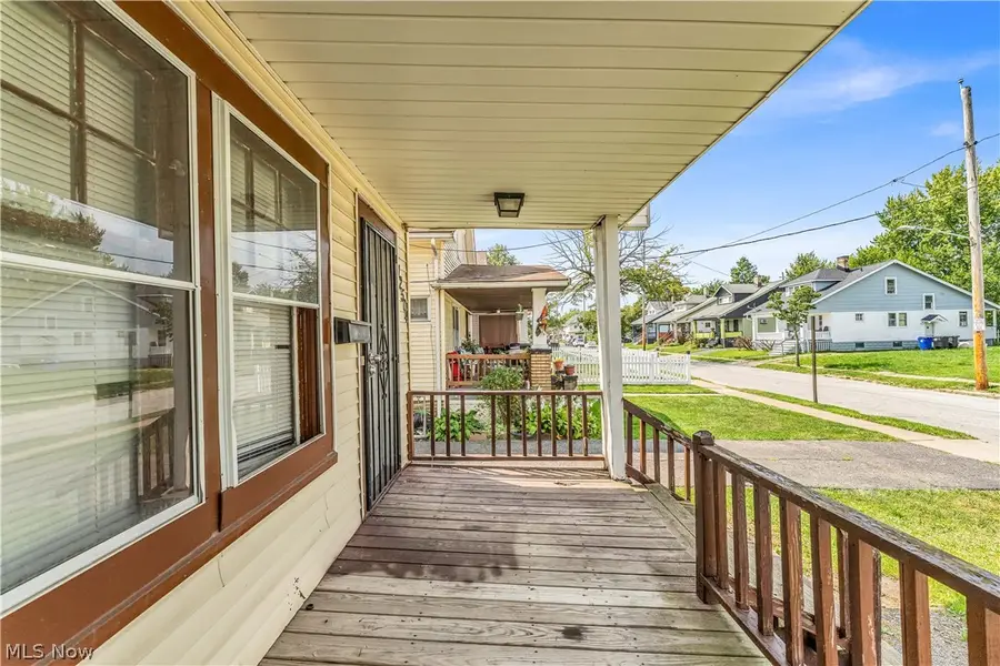 12504 Angelus Avenue, Cleveland, OH 44105 - #3