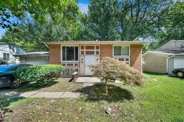 940 Lovers Nw Lane, Warren, OH 44485