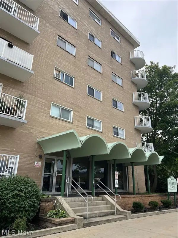 14567 Madison Avenue #512, Lakewood, OH 44107