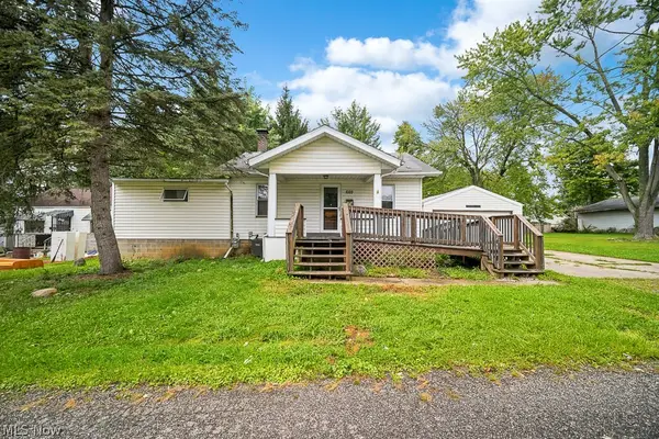 669 Scott Nw Place, Massillon, OH 44647