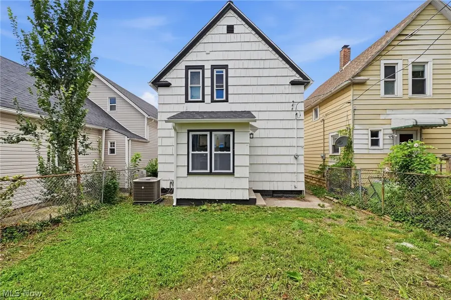 6003 Ellen Avenue, Cleveland, OH 44102 - #3