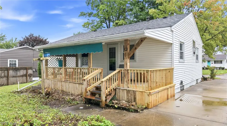 682 Burdie Drive, Hubbard, OH 44425 - #3