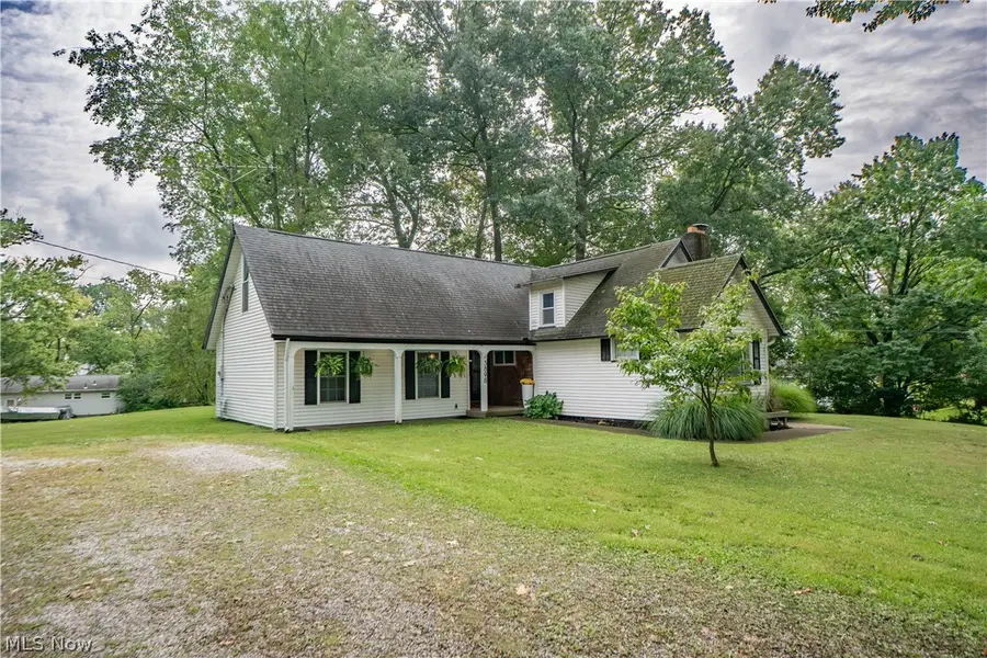 3898 Wales Nw Avenue, Massillon, OH 44646 - #2
