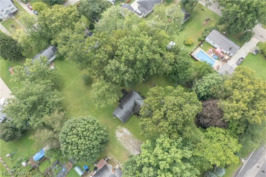 3898 Wales Nw Avenue, Massillon, OH 44646 - #3