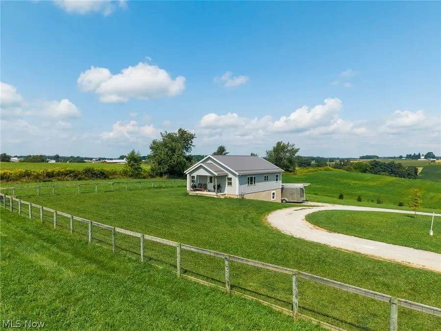 3657 E Moreland Road, Fredericksburg, OH 44627 - #2