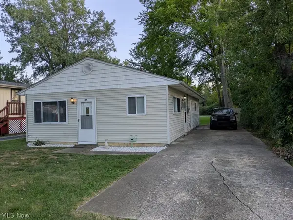 147 Morgan Avenue, Elyria, OH 44035